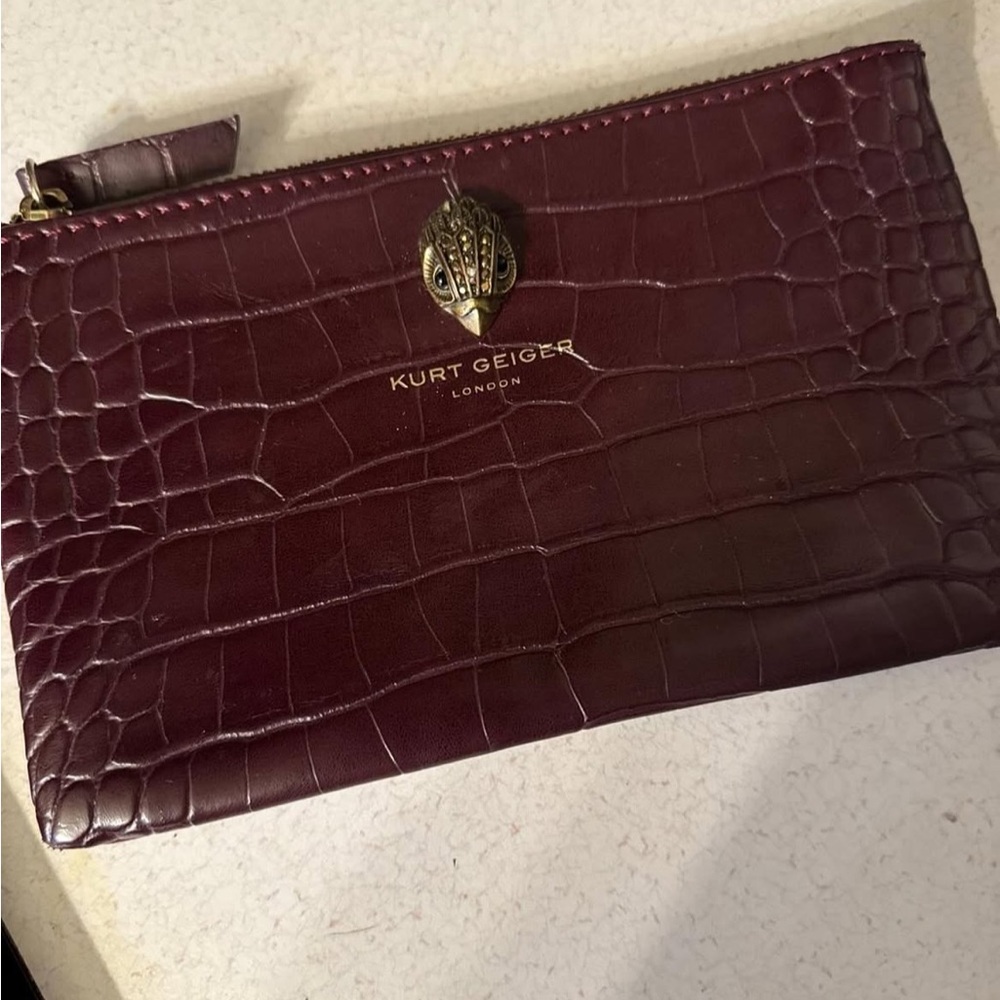 🖤Kurt Geiger London Leather Pouch🖤